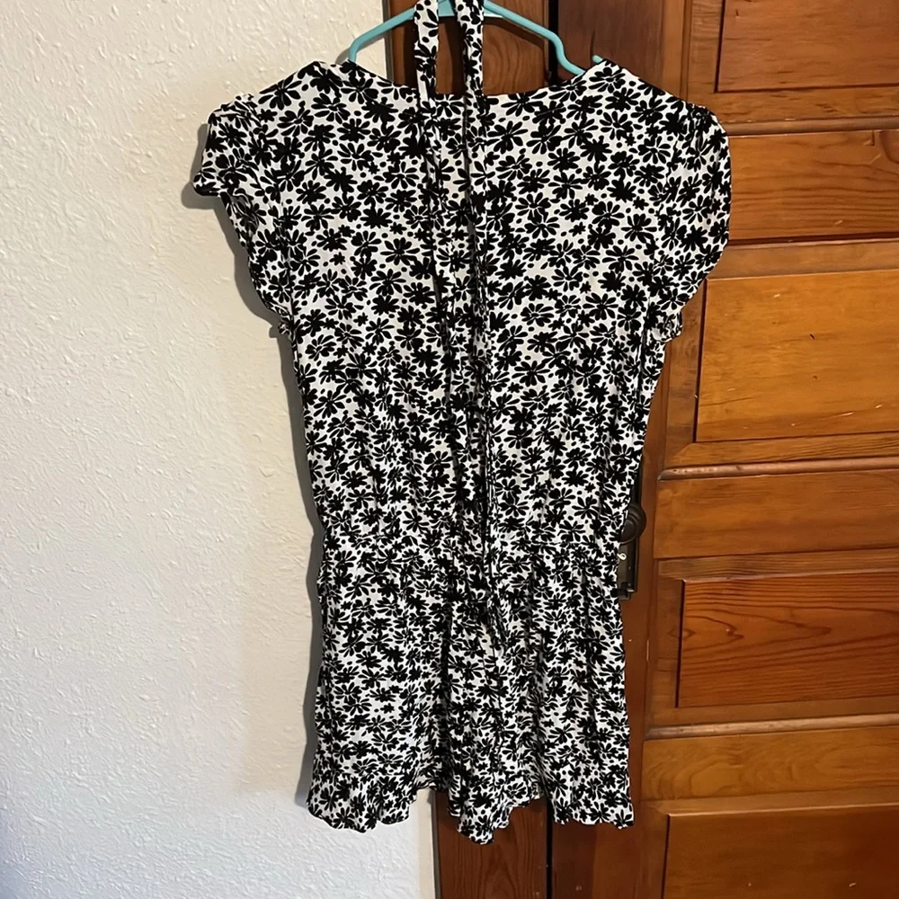 Loft floral romper 0 - Picture 6 of 6